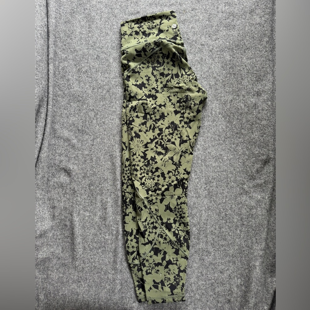 Lululemon In Movement Everlux leggings size 10